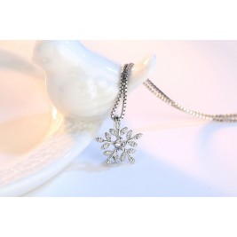 set snowflakes silver