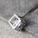 necklace romb