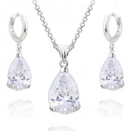 set teardrop crystal